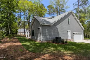 816 Red Hawk Pl, Vass, NC 28394 - Photo 38