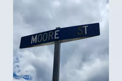 27 Moore Street, Elizabethtown, NC 28337 - Photo 8