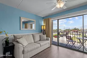 222 Carolina Beach Ave N, Carolina Beach, NC 28428 - Photo 12