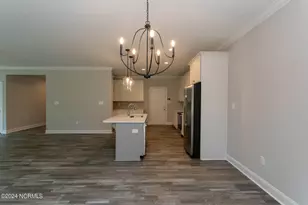 525 N Sycamore St, Aberdeen, NC 28315 - Photo 12