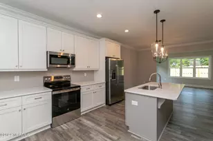 525 N Sycamore St, Aberdeen, NC 28315 - Photo 16