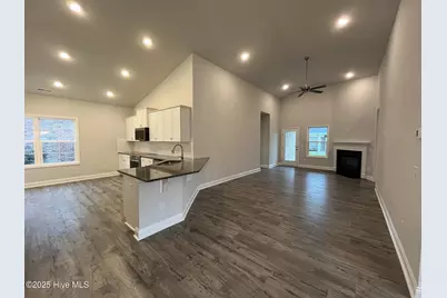 1208 Palatka Place SE, Bolivia, NC 28422 - Photo 10