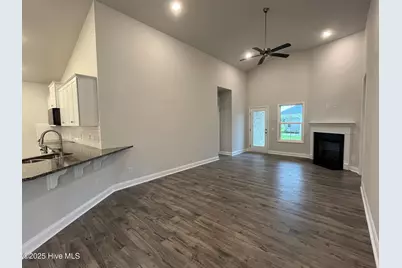 1208 Palatka Place SE, Bolivia, NC 28422 - Photo 8
