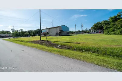 212 N 35th Street, Morehead City, NC 28557 - Photo 16