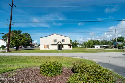 212 N 35th Street, Morehead City, NC 28557 - Photo 12