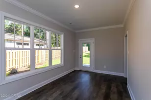 519 N Sycamore St, Aberdeen, NC 28315 - Photo 10