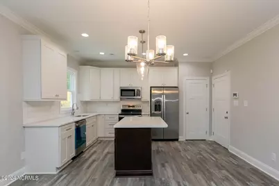 515 N Sycamore Street, Aberdeen, NC 28315 - Photo 12