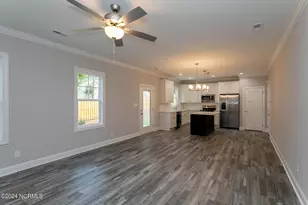 515 N Sycamore St, Aberdeen, NC 28315 - Photo 8