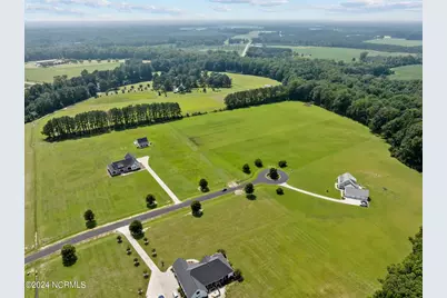 270 Southwind Drive, Washington, NC 27889 - Photo 8