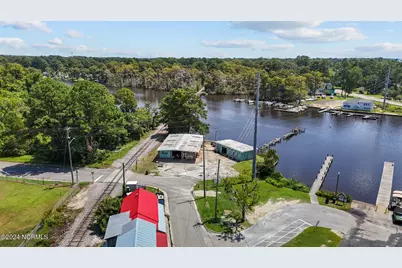 1054 E Main Street, Washington, NC 27889 - Photo 24