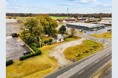 801 East Boulevard, Williamston, NC 27892 - Photo 10