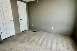 3601 Rose Rd, Greenville, NC 27858 - Photo 6