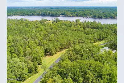 67 Highland Avenue, Grantsboro, NC 28529 - Photo 2