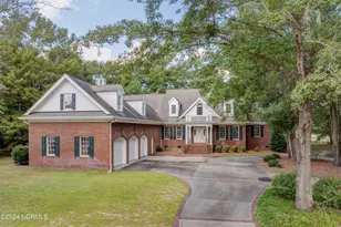 140 River Woods Dr, Wallace, NC 28466 - Photo 2