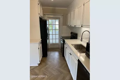 145 E Vermont Avenue, Southern Pines, NC 28387 - Photo 18