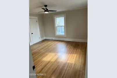 145 E Vermont Avenue, Southern Pines, NC 28387 - Photo 10