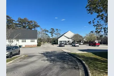 403 N 35th Street, Morehead City, NC 28557 - Photo 4