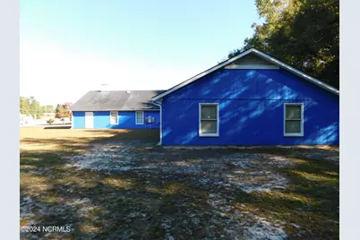 11121 Turnpike Road, Laurinburg, NC 28352 - Photo 14