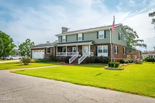 552 Lamont St, Belhaven, NC 27810 - Photo 2