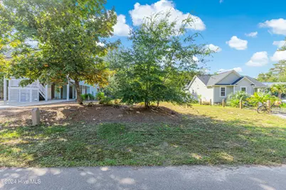 127 NW 25th Street, Oak Island, NC 28465 - Photo 4