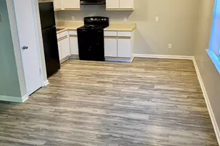 1012 Peed Dr, Greenville, NC 27834 - Photo 6