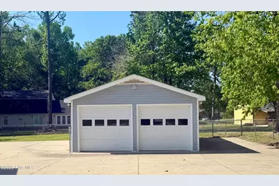 2443 Creekside Road, Kinston, NC 28504 - Photo 56