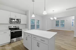 206 Chateau Dr, New Bern, NC 28560 - Photo 14