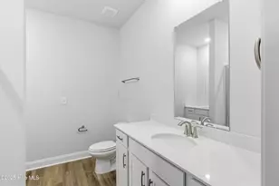 206 Chateau Dr, New Bern, NC 28560 - Photo 22
