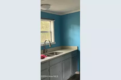 1883 Silent Grove Avenue SW, Supply, NC 28462 - Photo 6