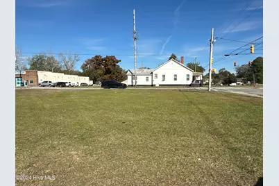 127 E 5th Street, Washington, NC 27889 - Photo 4