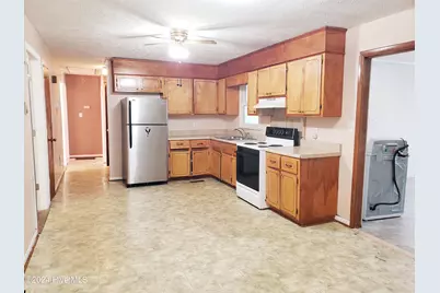 716 W Burkhead Street, Whiteville, NC 28472 - Photo 6