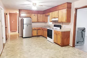 716 W Burkhead St, Whiteville, NC 28472 - Photo 6