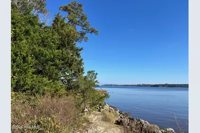 211 S River Drive, Beaufort, NC 28516 - Photo 24