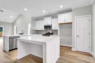 2772 Longleaf Pine Cir, Leland, NC 28451 - Photo 6