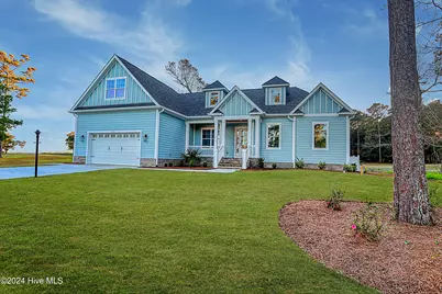 115 Genoes Point Road SW, Supply, NC 28462 - Photo 2