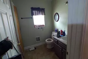 405 Vick St E, Wilson, NC 27893 - Photo 24