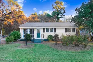 901 Candlewood Dr, Kinston, NC 28501 - Photo 1