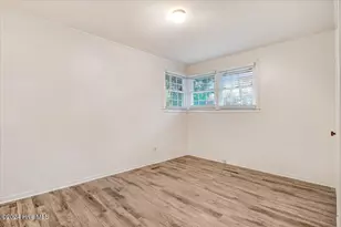 901 Candlewood Dr, Kinston, NC 28501 - Photo 26