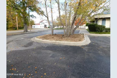 110 W Church Street, Laurinburg, NC 28352 - Photo 18