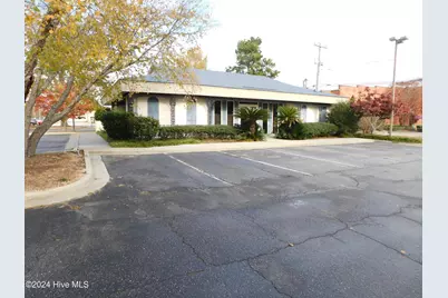 110 W Church Street, Laurinburg, NC 28352 - Photo 1