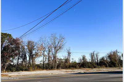 220 S Marine Boulevard, Jacksonville, NC 28540 - Photo 2