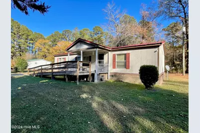 1109 Beegee Lane, Williamston, NC 27892 - Photo 4