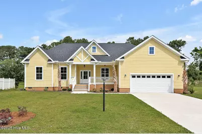 502 Genoes Point Road SW, Supply, NC 28462 - Photo 2