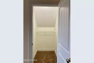1870 Olde Towne Pointe Boulevard, Jacksonville, NC 28546 - Photo 32