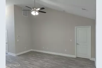 1023 Meares Street SW, Calabash, NC 28467 - Photo 6