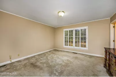 300 McArthur Street, Tabor City, NC 28463 - Photo 14