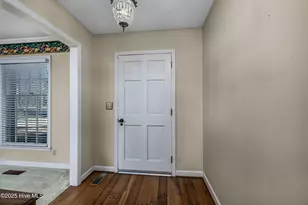 300 McArthur St, Tabor City, NC 28463 - Photo 2