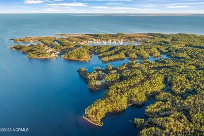 241 Oyster Point Road, Oriental, NC 28571 - Photo 36