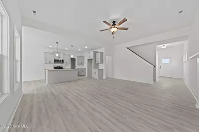 142 Peeler Circle, Raeford, NC 28376 - Photo 8