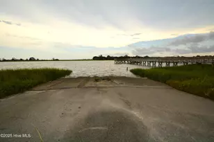 810 Dogwood Dr, Sunset Beach, NC 28468 - Photo 24